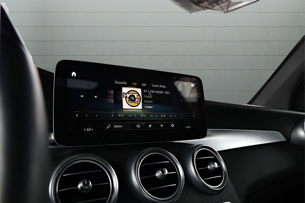 Used 2022 Mercedes-Benz GLC 300 4MATIC image 21