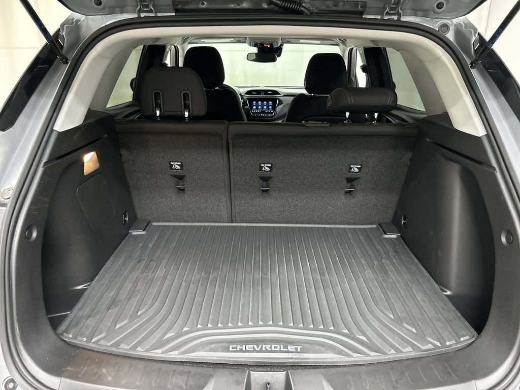 Certified 2023 Chevrolet TrailBlazer LT w/ Convenience Package AWD/4WD image 21