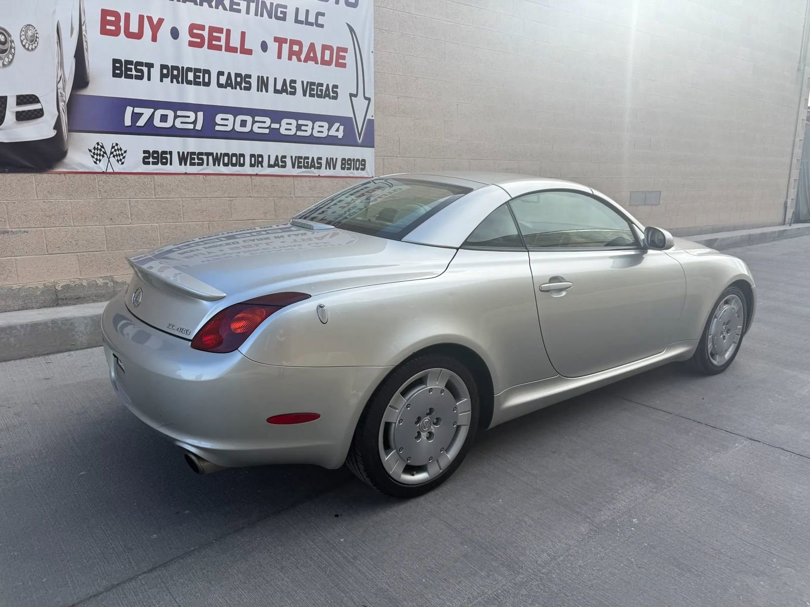 Used 2003 Lexus SC 430 Convertible RWD image 4
