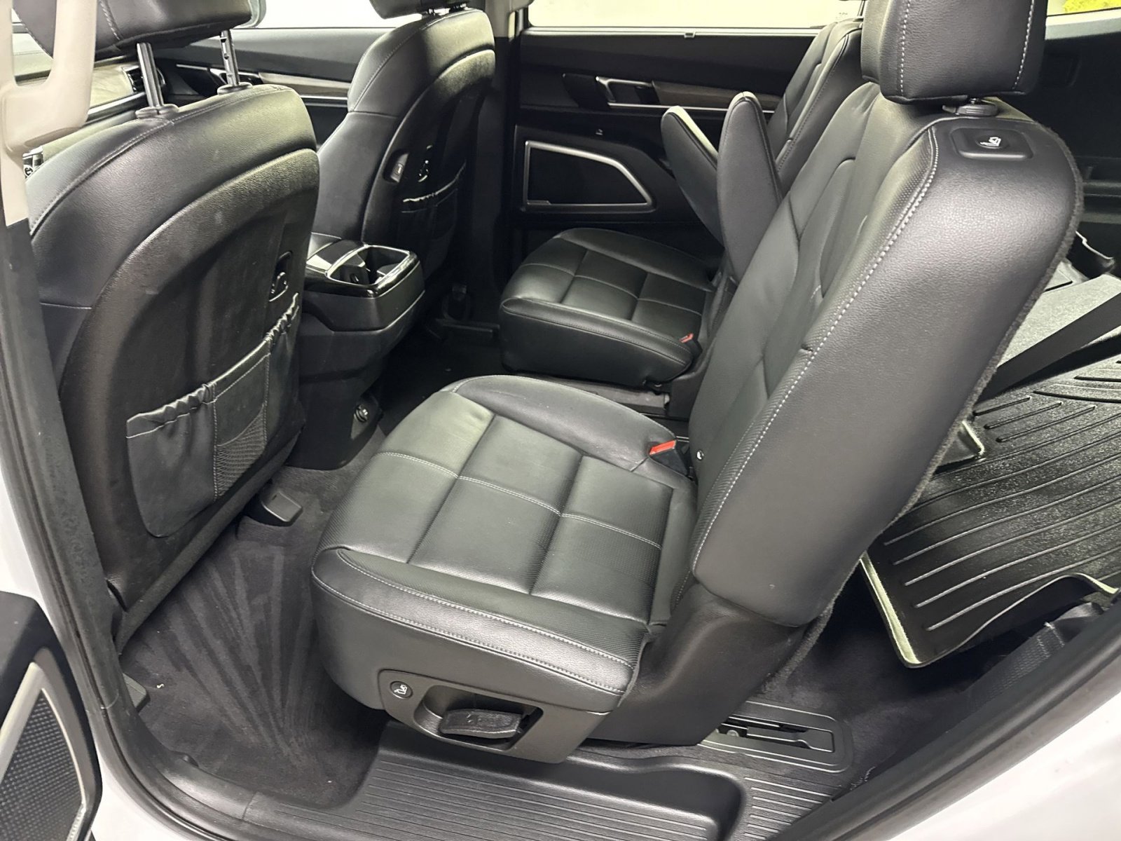 Used 2022 Kia Telluride EX w/ EX Premium Package image 29