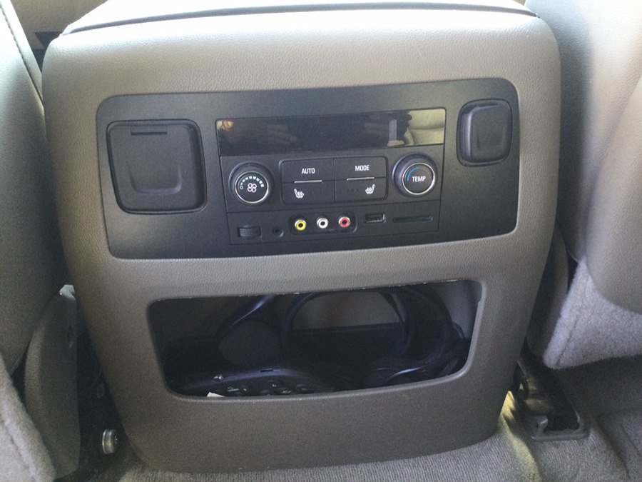 Used 2015 Chevrolet Tahoe LT image 47