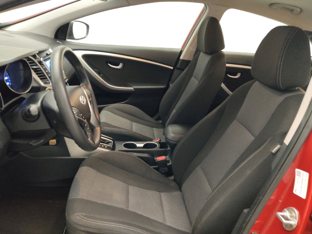 Used 2016 Hyundai Elantra GT FWD image 17