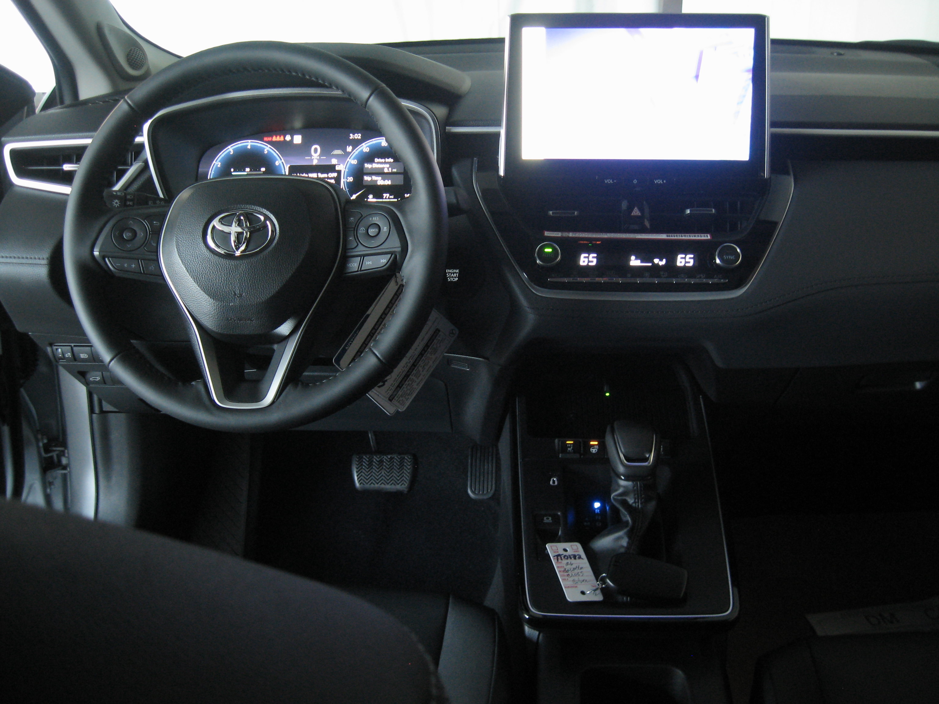 New 2026 Toyota Corolla Cross XLE w/ Convenience Package image 2