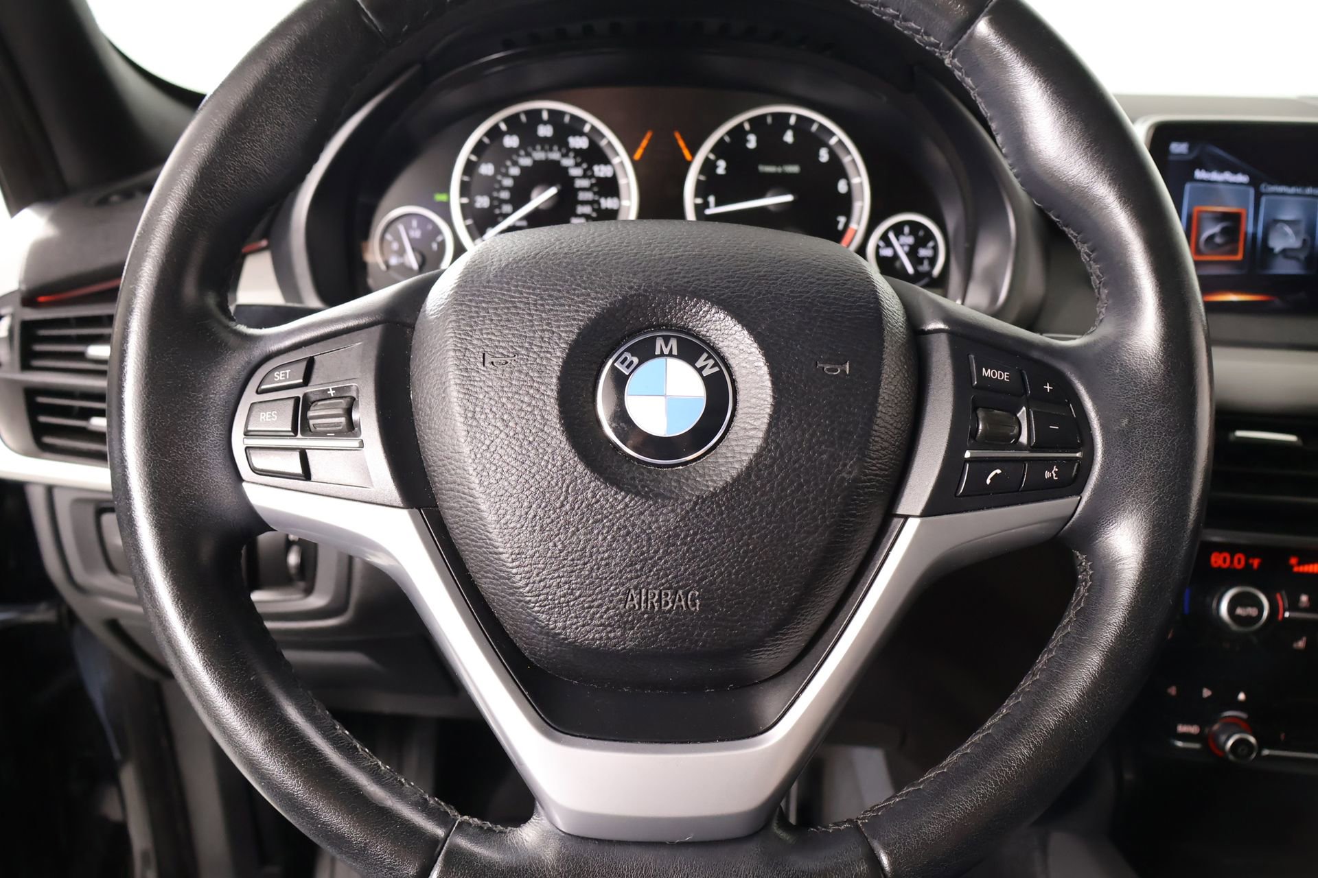 Used 2017 BMW X5 xDrive35i AWD/4WD image 3