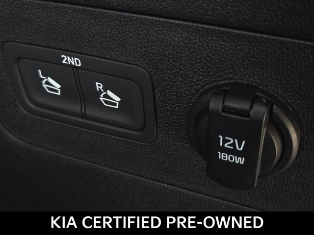 Certified 2025 Kia Sorento LX image 10