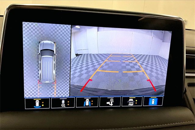 Used 2021 Chevrolet Tahoe Z71 w/ Luxury Package image 26