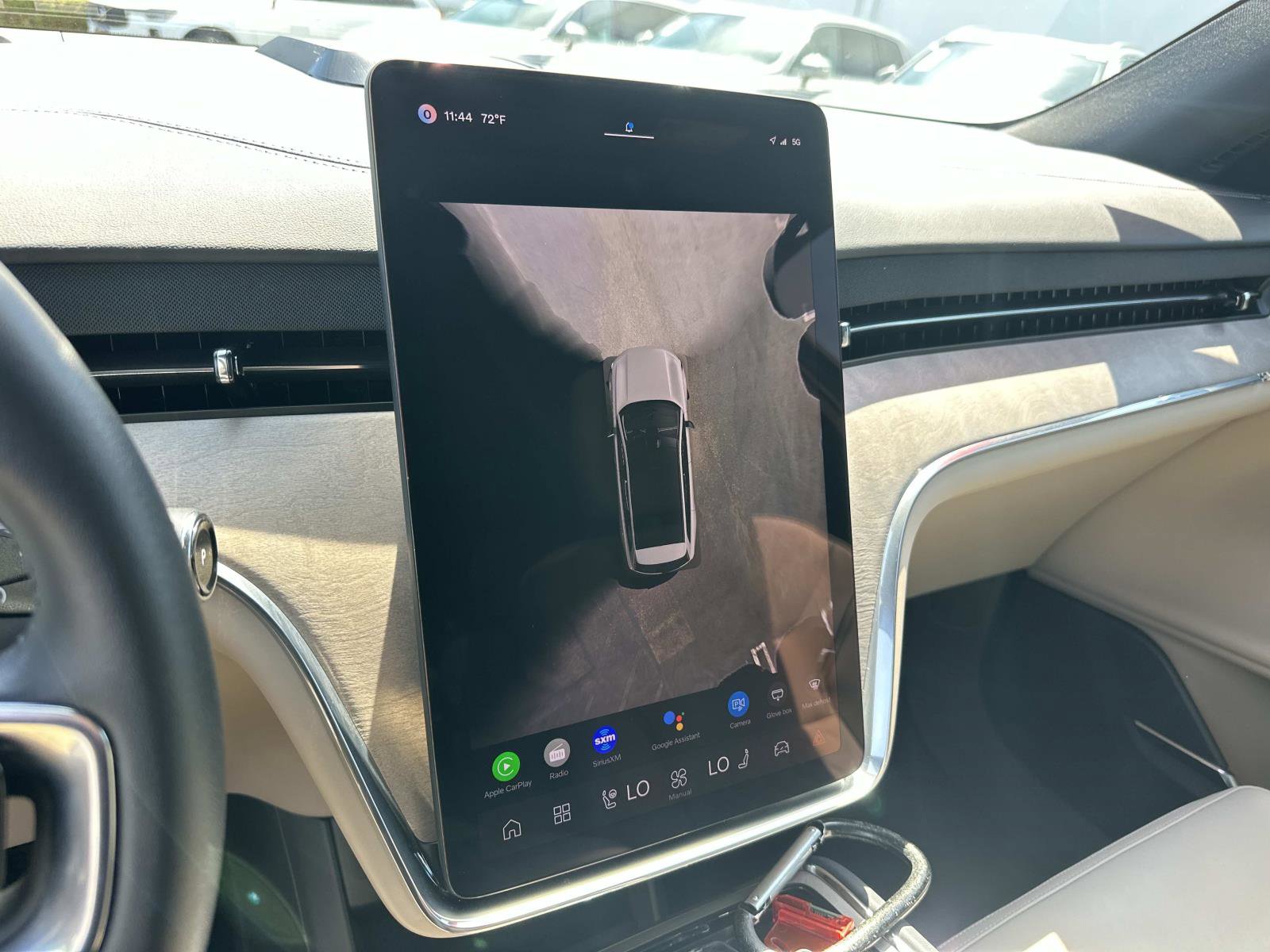 Certified 2025 Volvo EX90 Plus AWD/4WD image 13