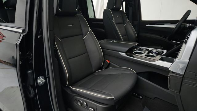 Certified 2025 Cadillac Escalade ESV Premium Luxury w/ LPO, Floor Liner Package image 25