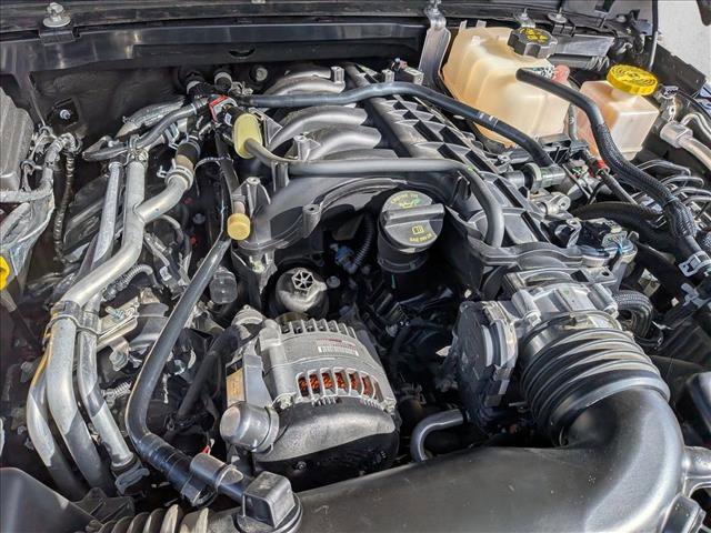 Used 2022 Jeep Gladiator Willys image 21