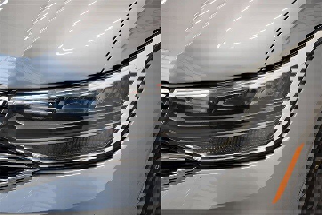 Used 2022 Volkswagen Tiguan SE image 27