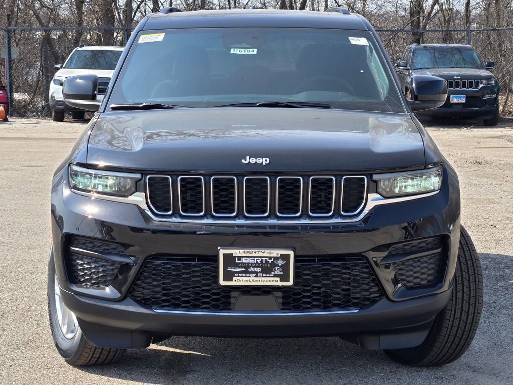 New 2026 Jeep Grand Cherokee Laredo X AWD/4WD image 5