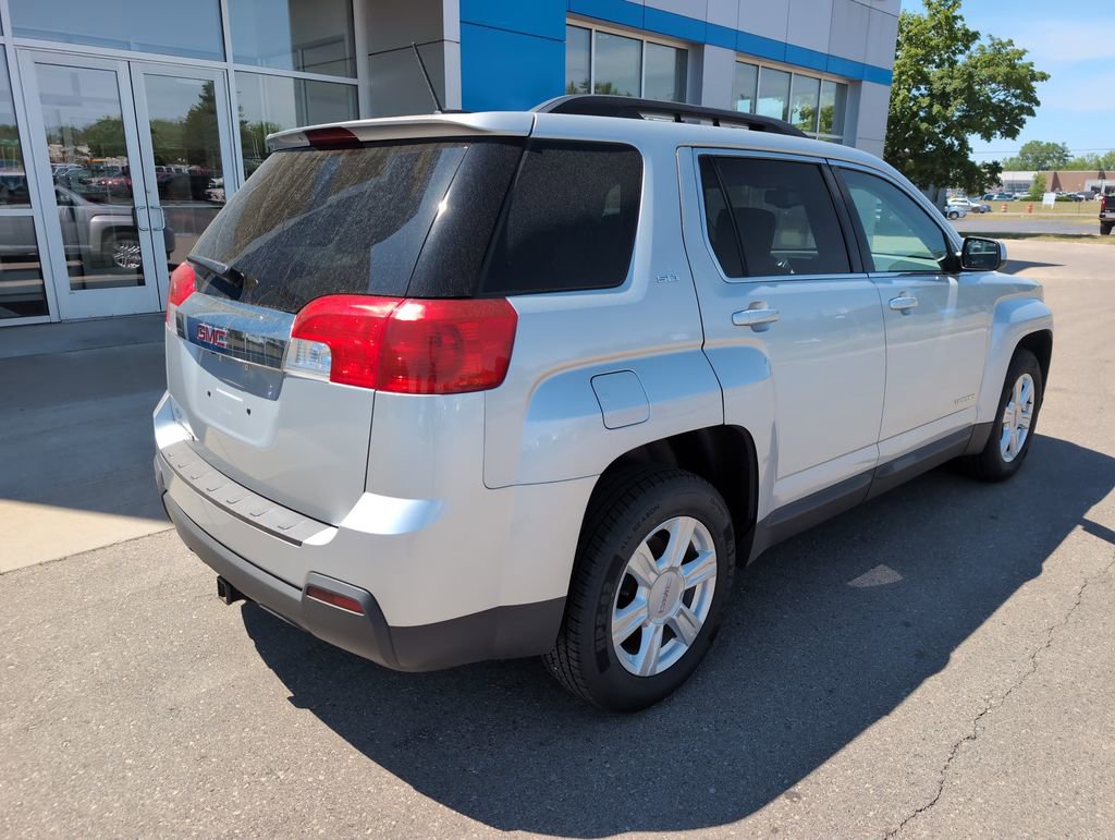 Used 2015 GMC Terrain SLT w/ Open Road Package FWD image 8
