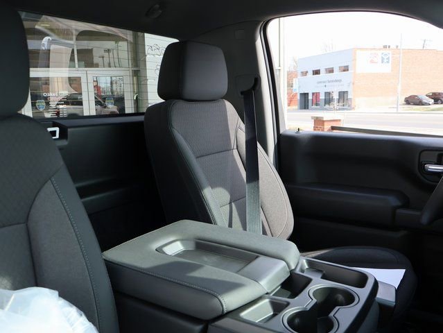 New 2026 GMC Sierra 1500 Pro w/ Pro Value Package image 11