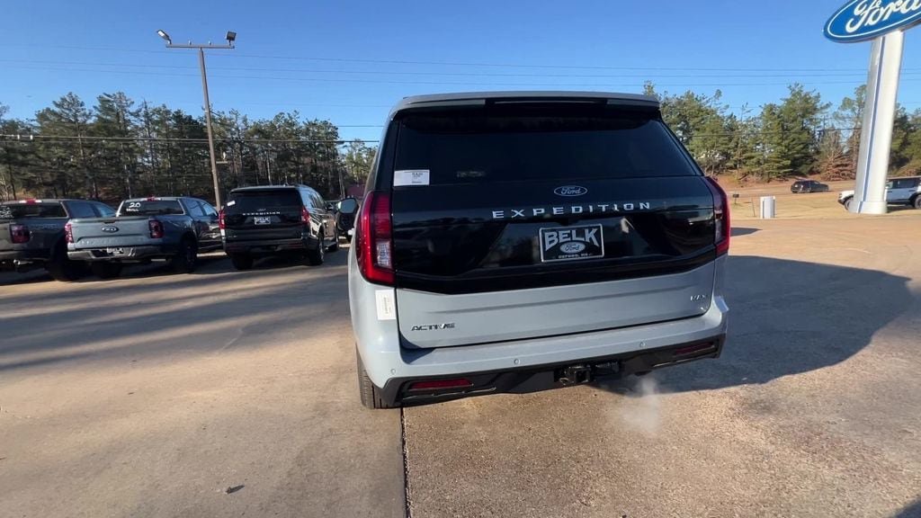 New 2026 Ford Expedition Max Active RWD image 5
