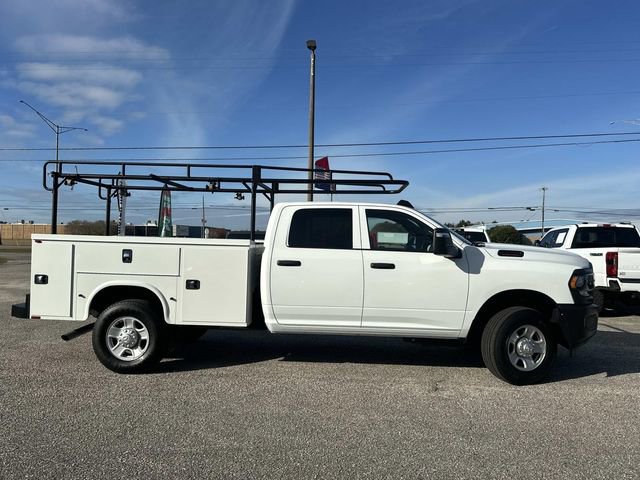 Used 2023 RAM 3500 Tradesman image 5