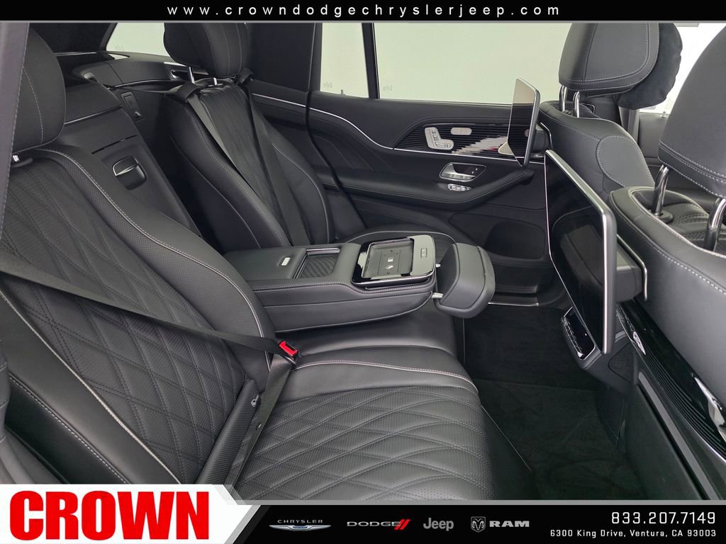 Used 2026 Mercedes-Benz Maybach GLS 600 4MATIC image 16