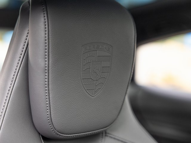 New 2025 Porsche Taycan image 37