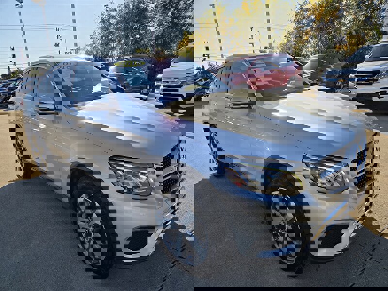 Used 2018 Mercedes-Benz GLC 300 4MATIC Coupe w/ Premium Package image 1