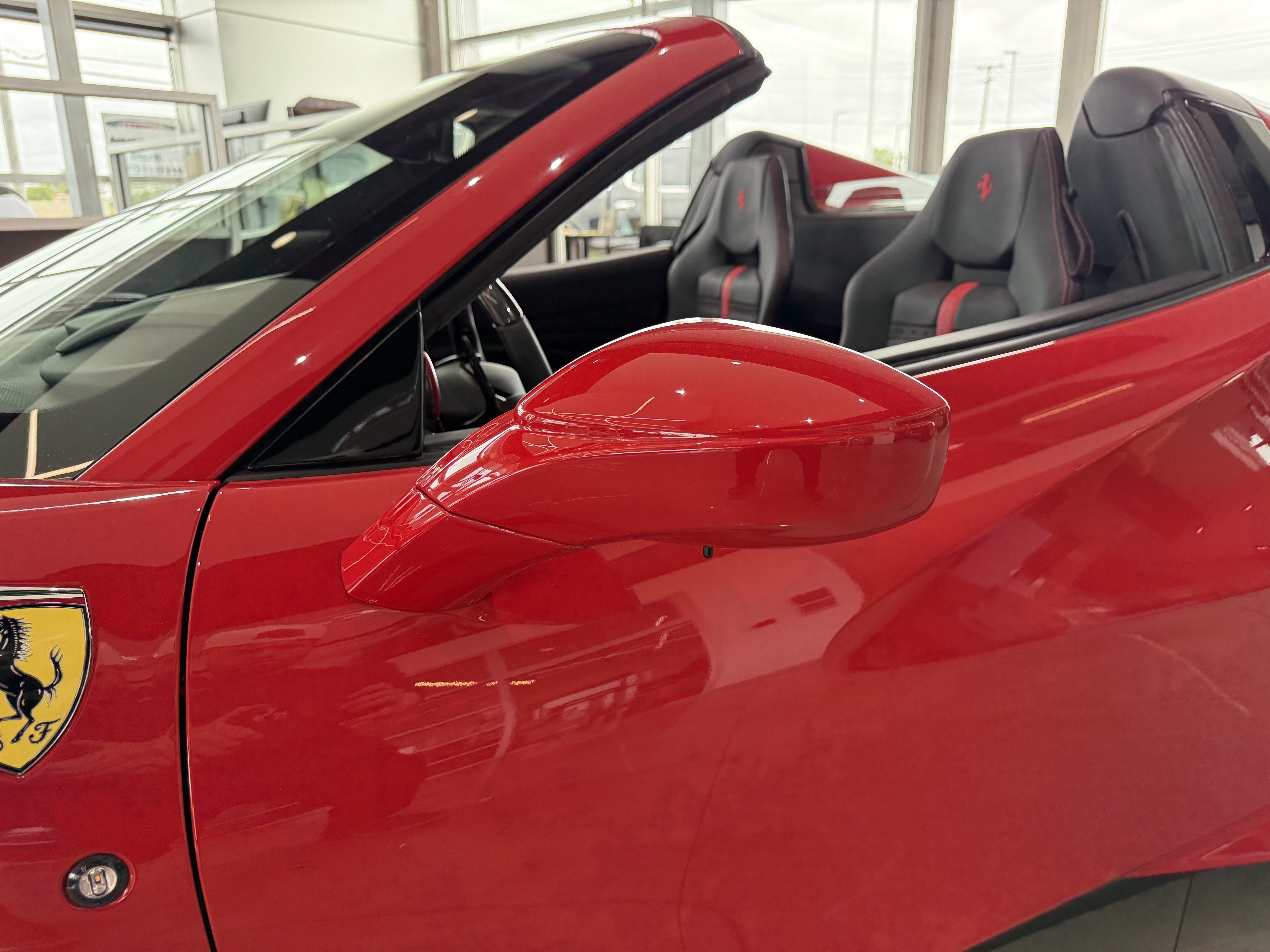 Used 2021 Ferrari F8 Tributo RWD image 35