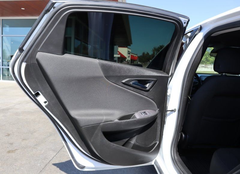 Used 2019 Chevrolet Malibu LS w/ LPO, Convenience Package 2 image 16