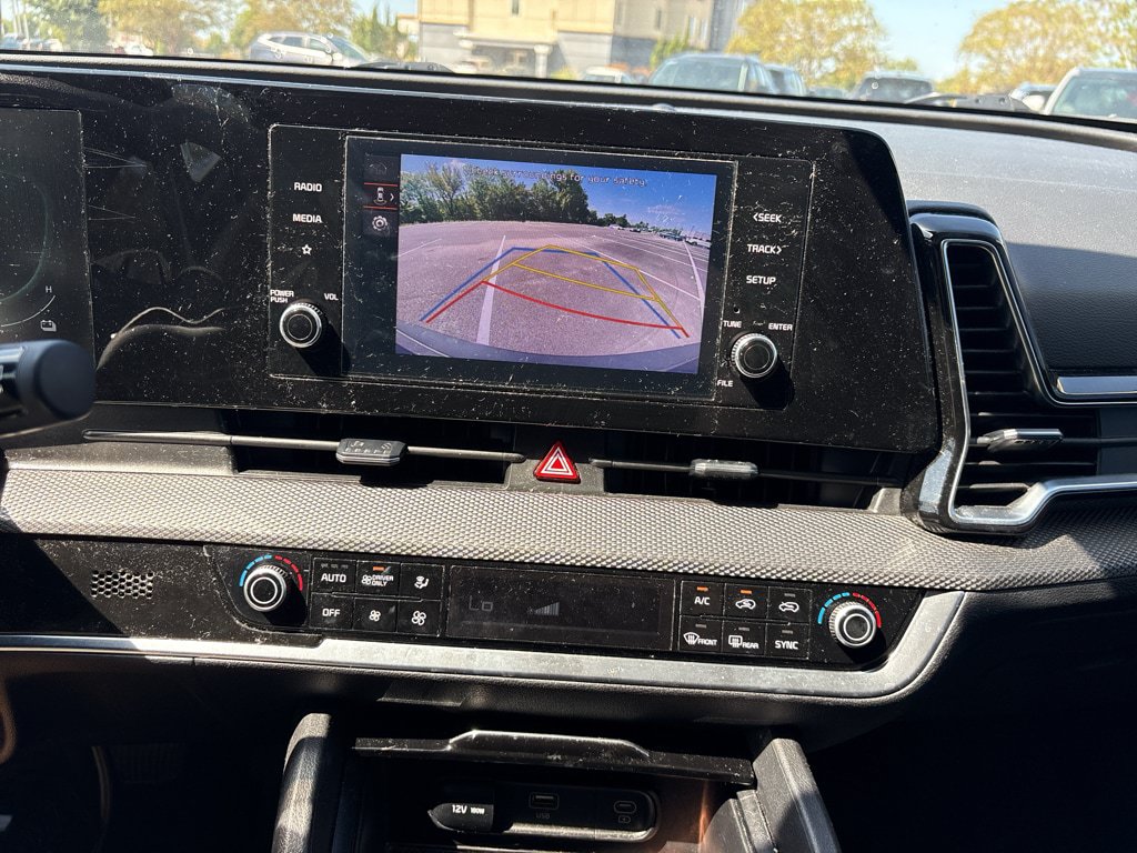 Used 2023 Kia Sportage LX FWD image 27
