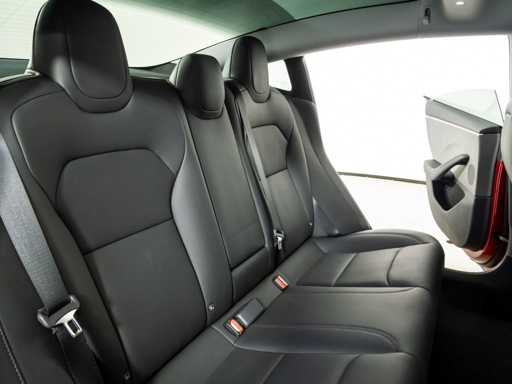 Used 2024 Tesla Model 3 Standard Range image 21