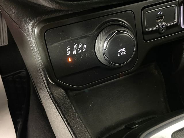 Used 2021 Jeep Renegade Latitude w/ Convenience Group image 10