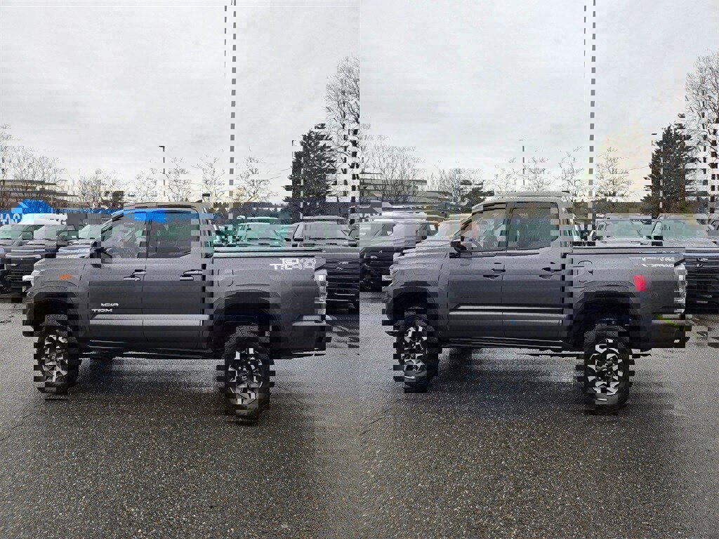 Used 2021 Toyota Tacoma TRD Off-Road w/ Technology Package image 8