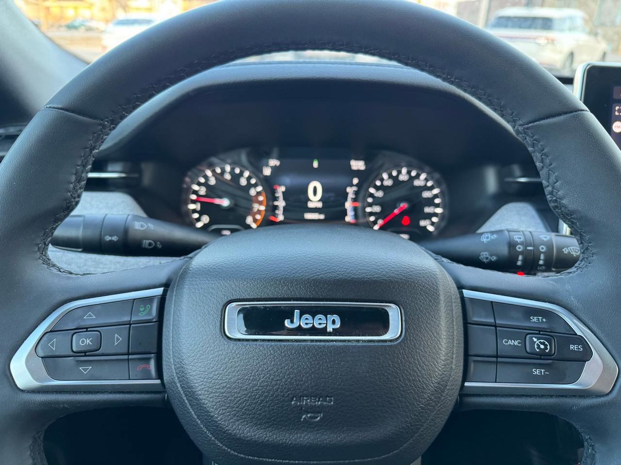 Used 2024 Jeep Compass Latitude w/ Sun and Sound Group image 17