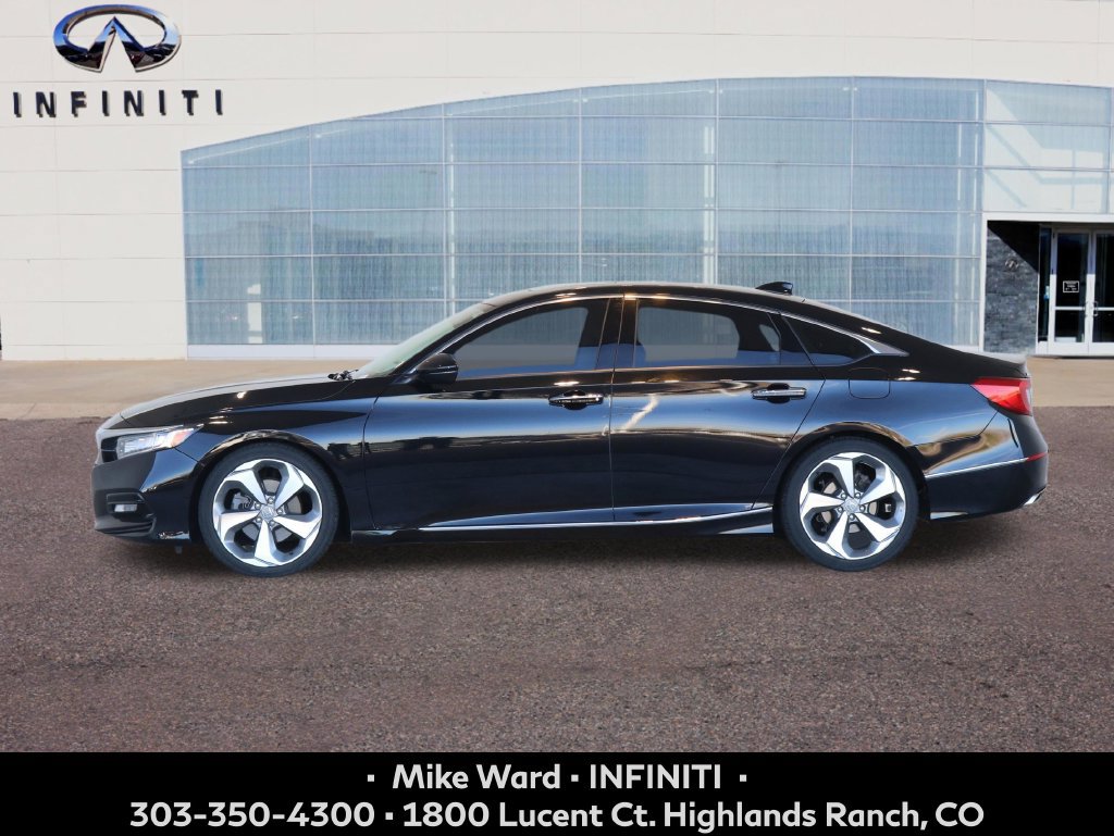 Used 2019 Honda Accord Touring image 2
