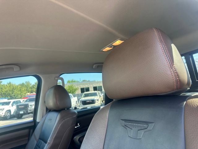 Used 2017 Nissan Titan Platinum Reserve RWD image 13