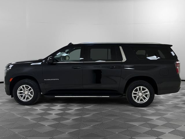 Certified 2024 Chevrolet Suburban LT AWD/4WD image 2