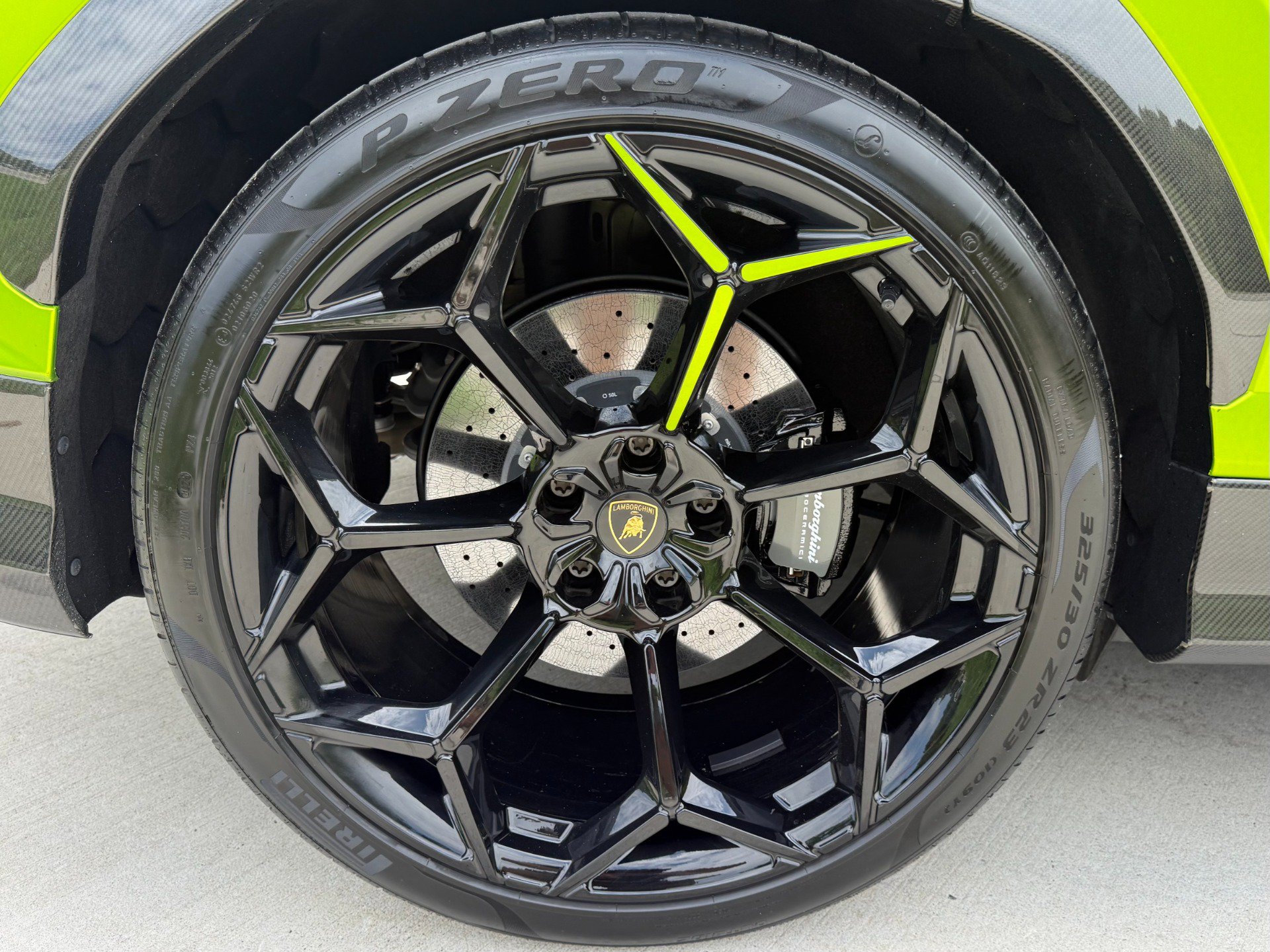 Used 2023 Lamborghini Urus Performante AWD/4WD image 63