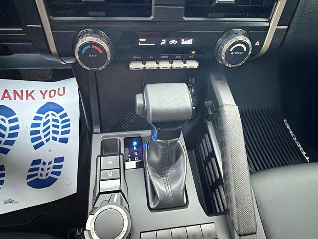 Used 2024 Toyota Tacoma SR AWD/4WD image 25