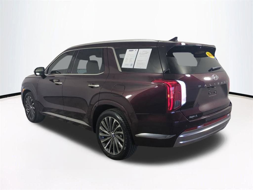 Used 2024 Hyundai Palisade Calligraphy FWD image 7