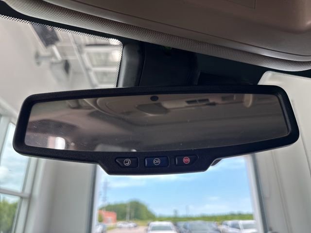 Used 2015 Chevrolet Silverado 3500 High Country image 29