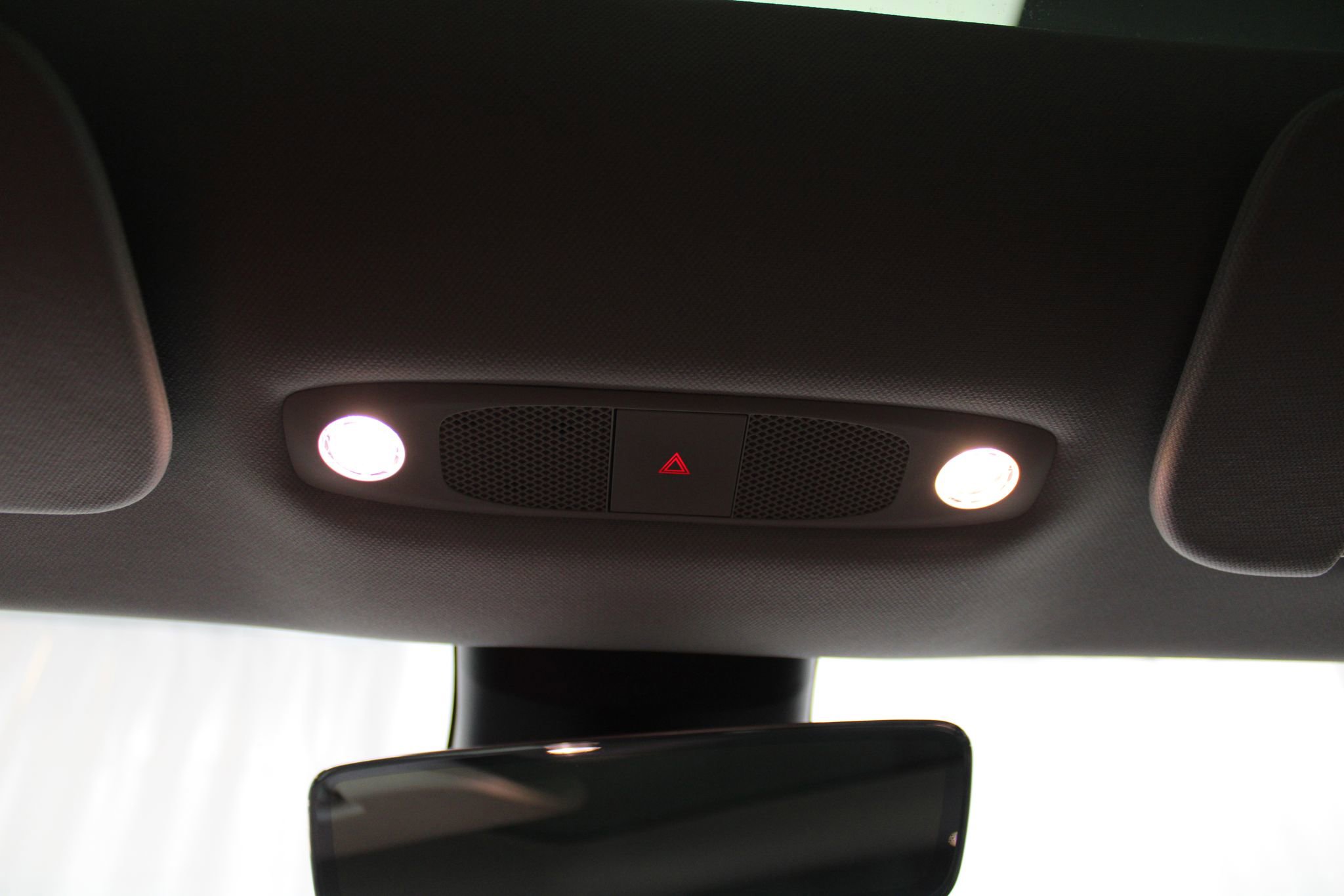 Used 2020 Tesla Model 3 Long Range image 29