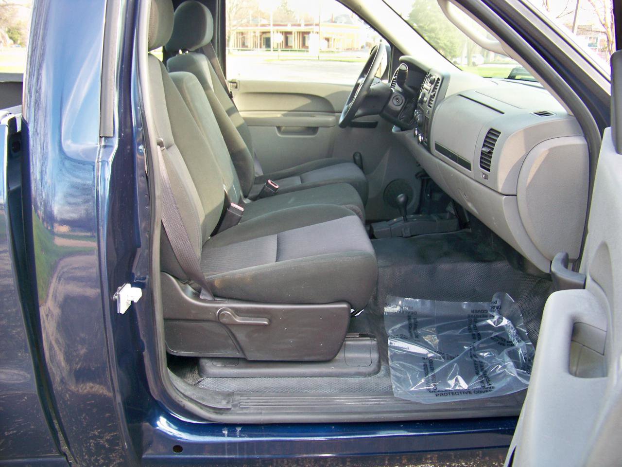Used 2012 Chevrolet Silverado 1500 W/T image 32