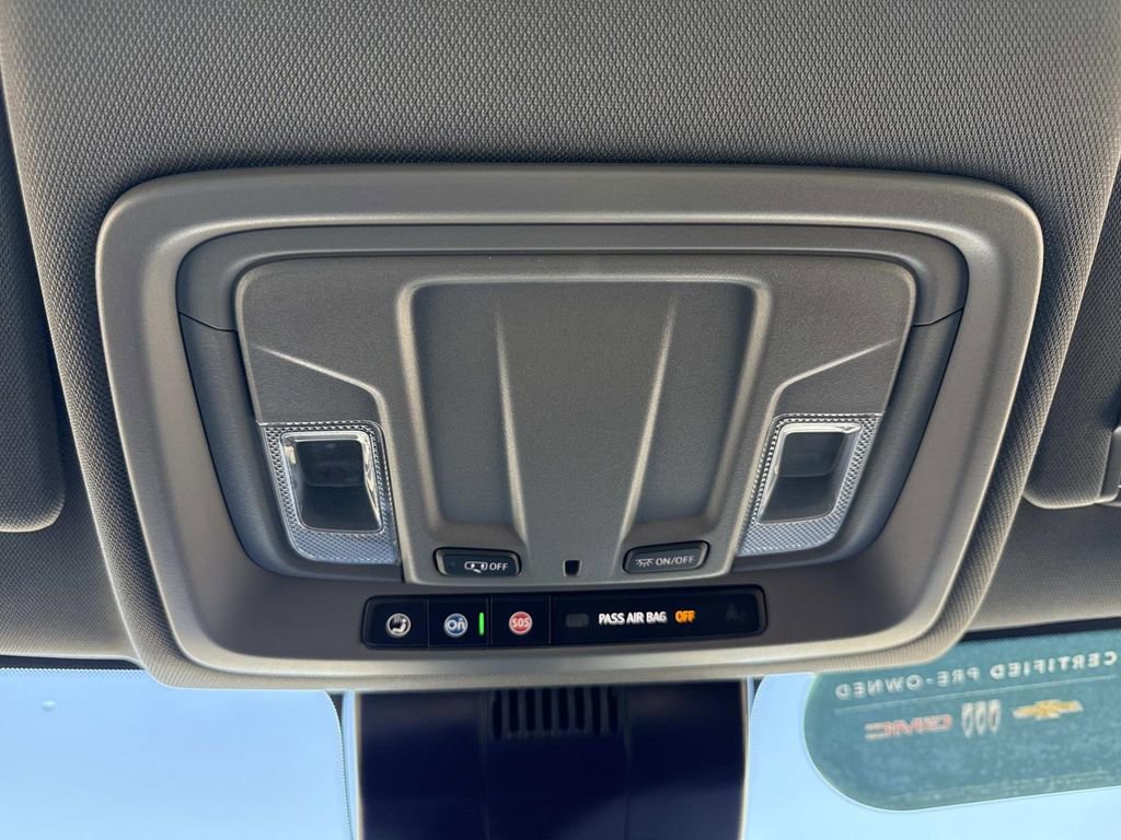 Used 2025 Chevrolet Silverado 1500 Custom image 22