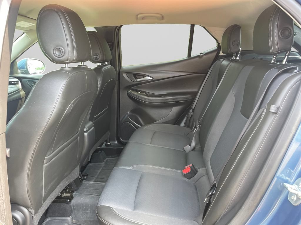 Used 2025 Buick Encore GX Preferred AWD/4WD image 18