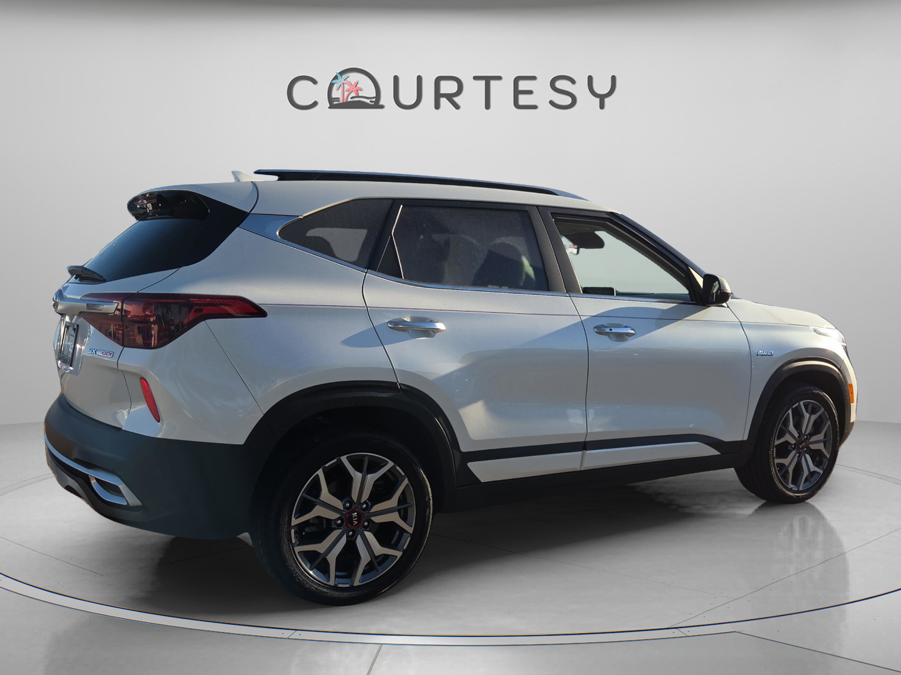 Used 2021 Kia Seltos SX image 5