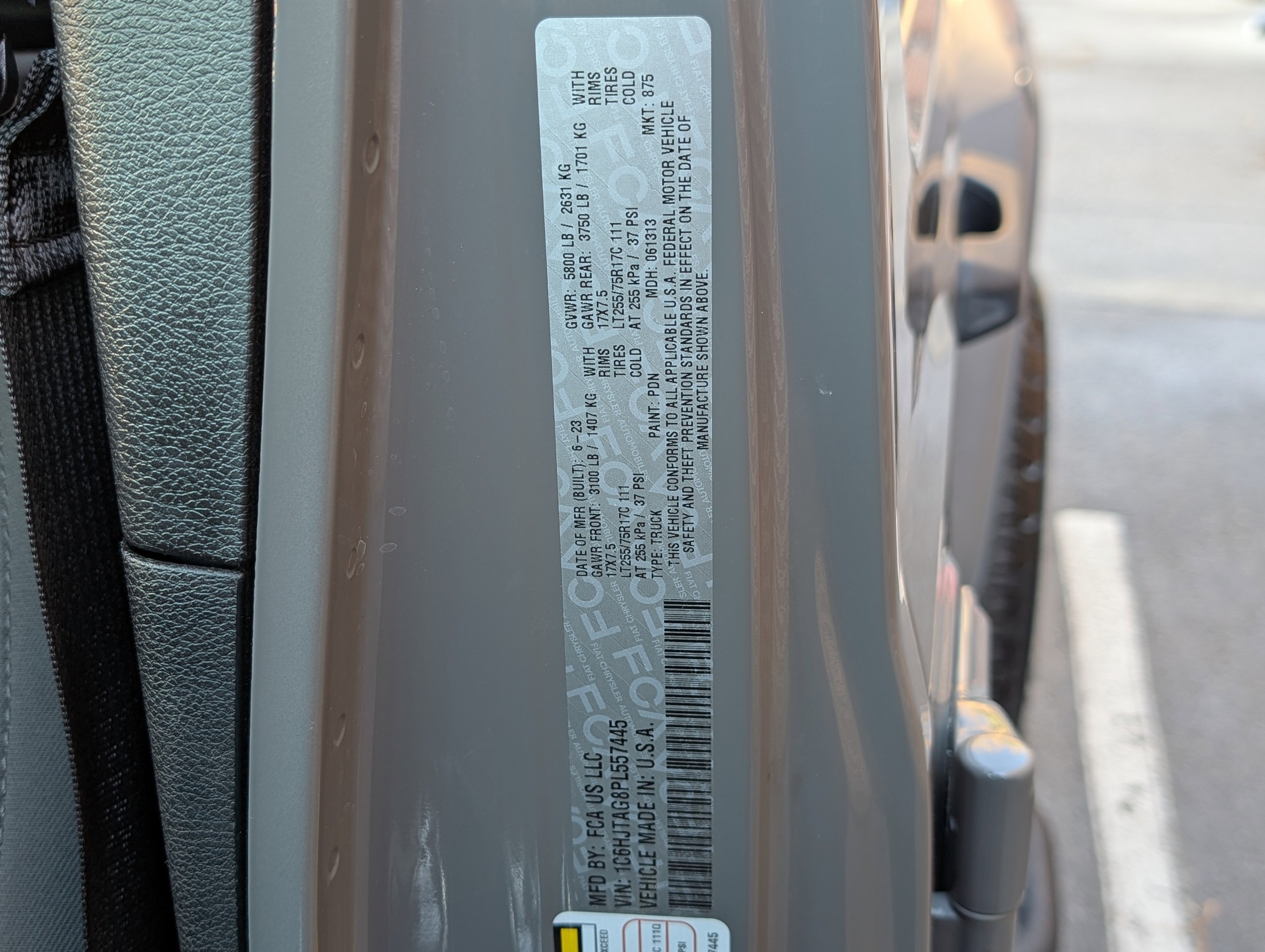 Used 2023 Jeep Gladiator Willys image 35