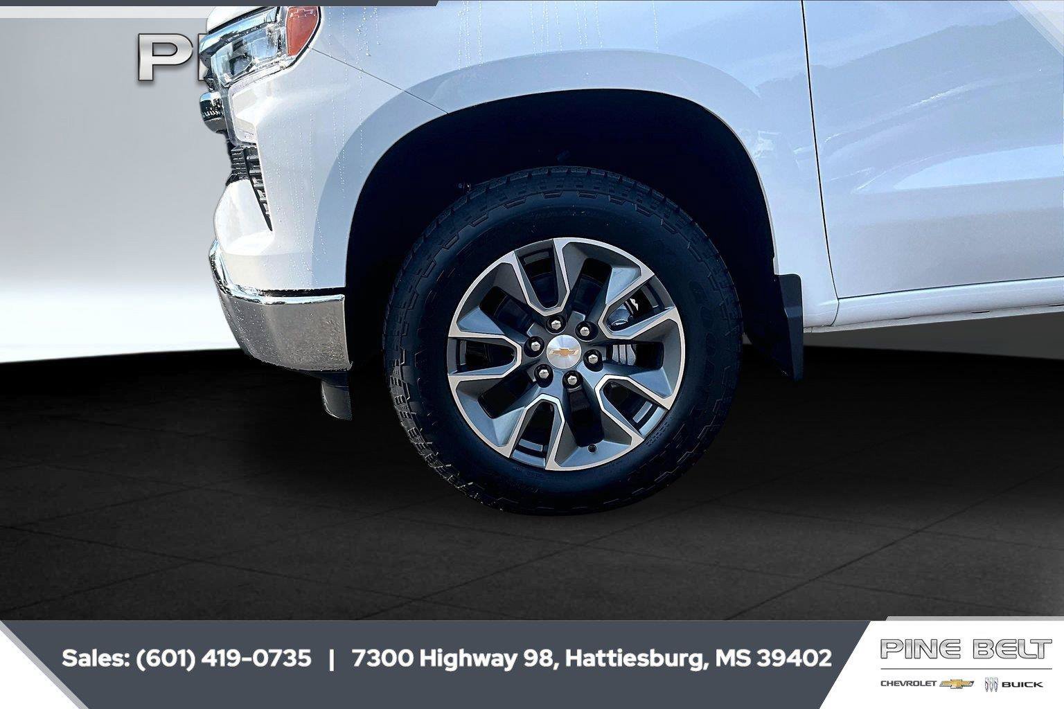 New 2026 Chevrolet Silverado 1500 LT w/ Z71 Off-Road Package AWD/4WD image 8