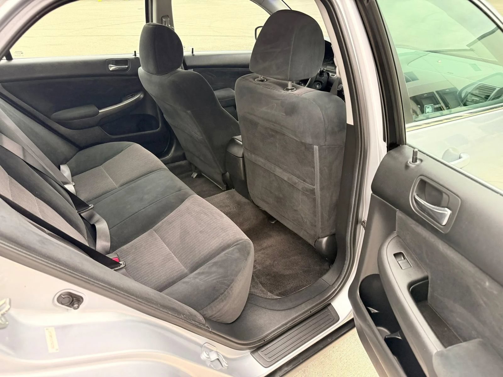 Used 2003 Honda Accord LX image 12