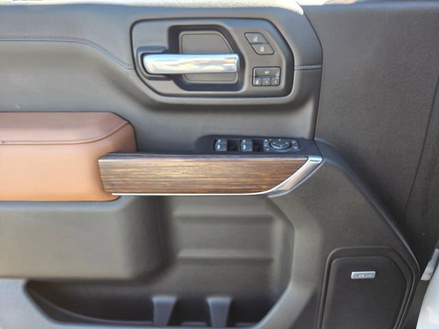 Used 2022 Chevrolet Silverado 2500 High Country w/ LPO, Dark Essentials Package image 16