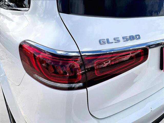 Used 2023 Mercedes-Benz GLS 580 4MATIC image 30