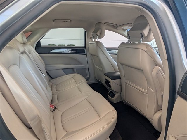 Used 2019 Lincoln MKZ Premiere image 15