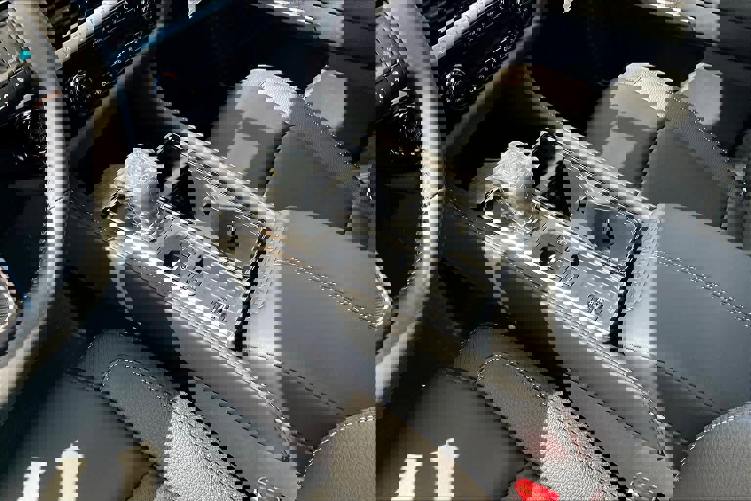 New 2026 Nissan Pathfinder SL image 11