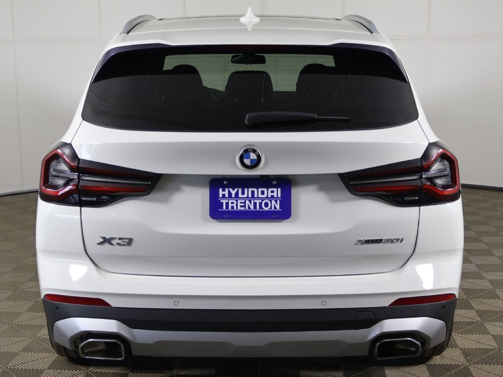 Used 2022 BMW X3 xDrive30i AWD/4WD image 13