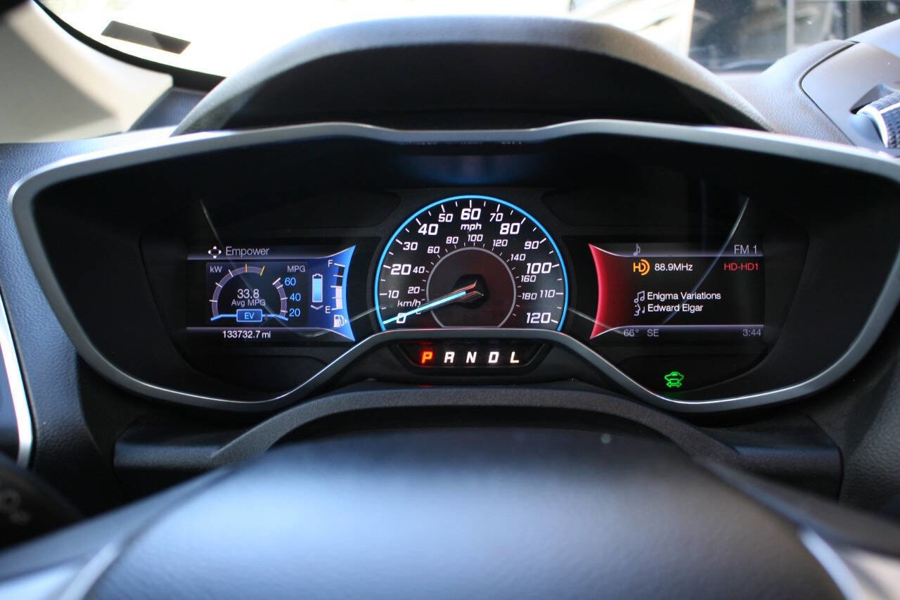 Used 2013 Ford C-MAX SEL FWD image 10